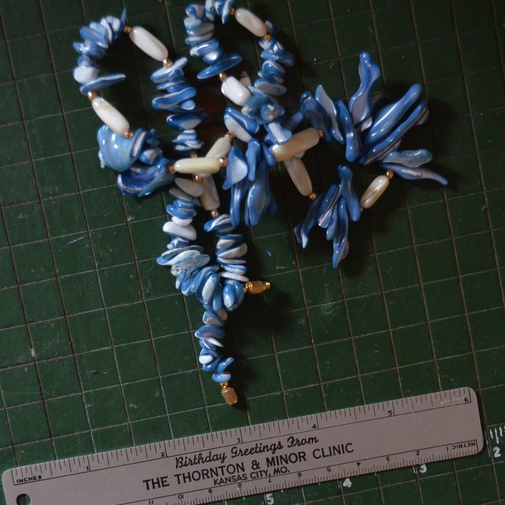 vintage blue shell necklace white mother of pearl